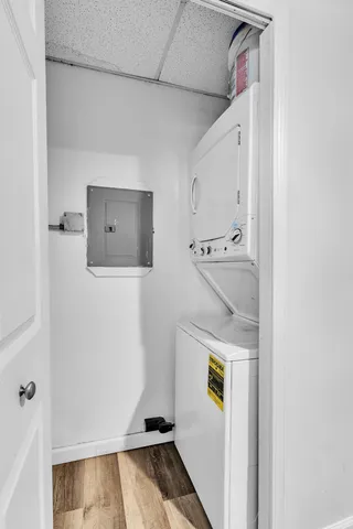 $469,900 | 37252 Jefferson Avenue, Harrison Township, MI 48045