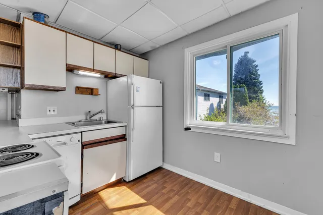 $469,900 | 37252 Jefferson Avenue, Harrison Township, MI 48045