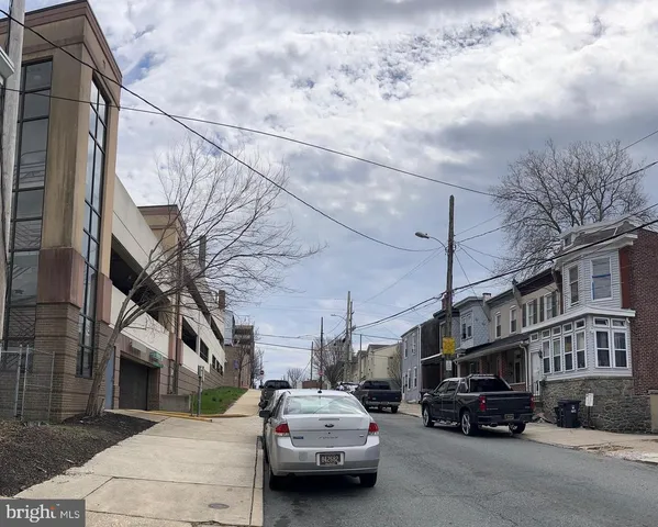 $1,900 | 1731 West 6th Street, Wilmington, DE 19805