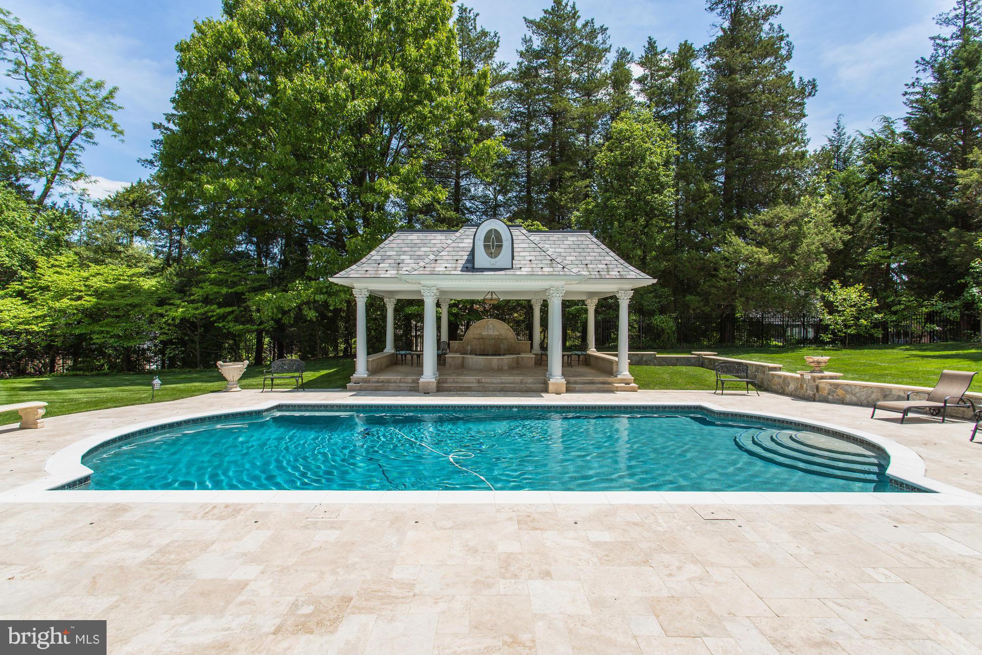 1173 Dolley Madison Boulevard McLean, VA 22101 - Photo 27 of 30 Exterior (Rear)