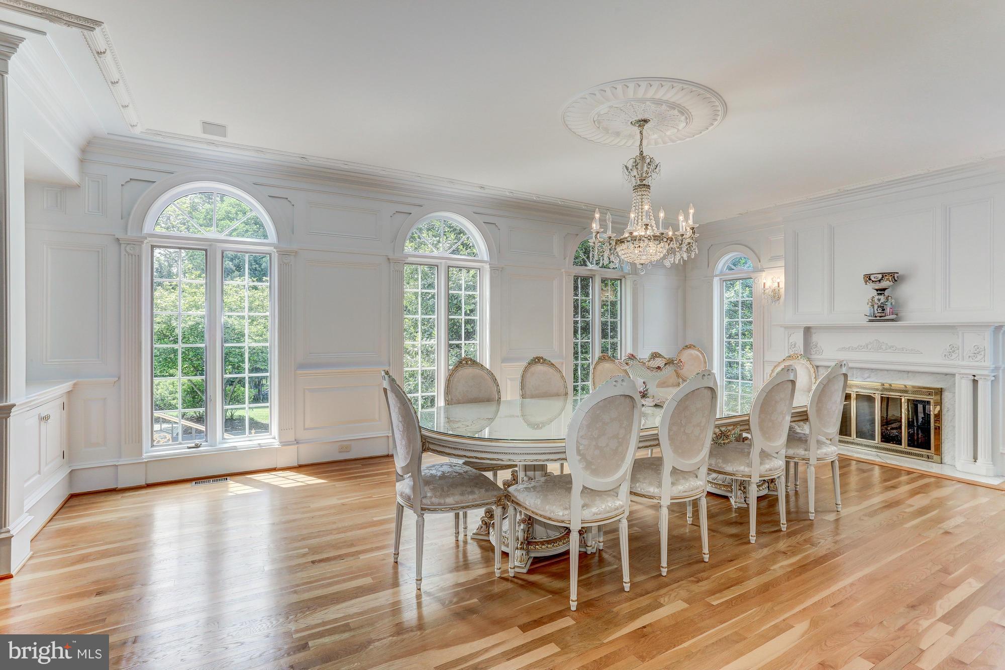 1173 Dolley Madison Boulevard McLean, VA 22101 - Photo 9 of 30 Dining Room