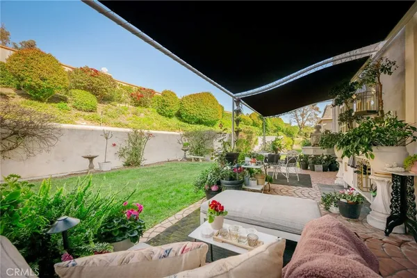 $1,575,000 | 7470 Via De Fortuna, Carlsbad, CA 92009