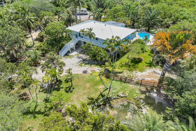 $1,500,000 | 21865 Spain Boulevard, Cudjoe, FL 33042