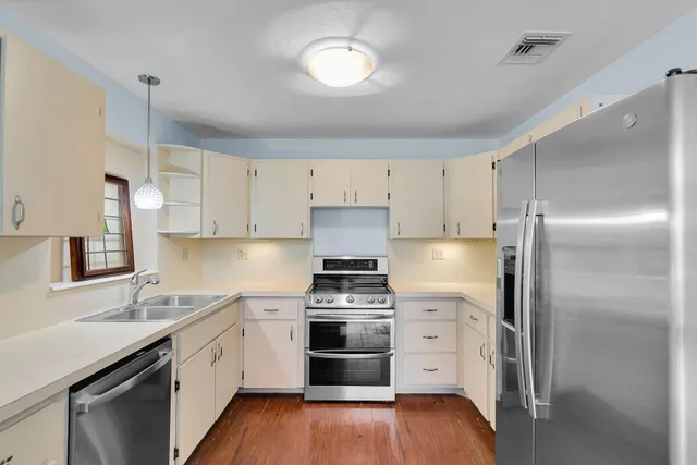 $1,500,000 | 21865 Spain Boulevard, Cudjoe, FL 33042