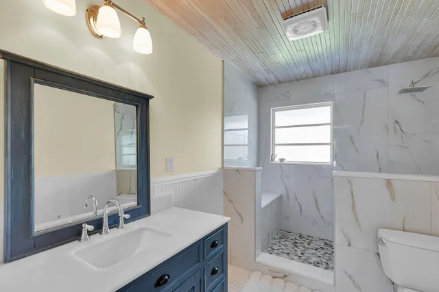 $1,500,000 | 21865 Spain Boulevard, Cudjoe, FL 33042