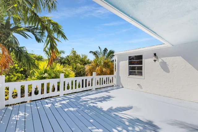 $1,500,000 | 21865 Spain Boulevard, Cudjoe, FL 33042