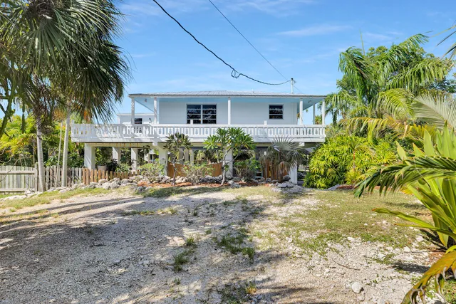 $1,500,000 | 21865 Spain Boulevard, Cudjoe, FL 33042