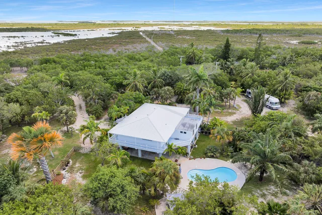 $1,500,000 | 21865 Spain Boulevard, Cudjoe, FL 33042