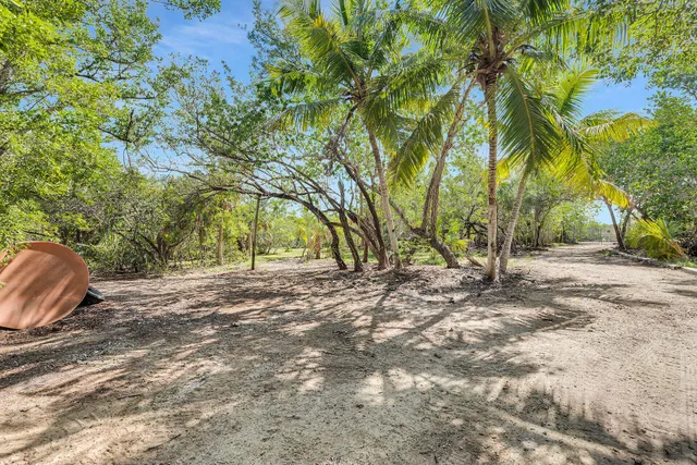 $1,500,000 | 21865 Spain Boulevard, Cudjoe, FL 33042