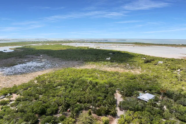 $1,500,000 | 21865 Spain Boulevard, Cudjoe, FL 33042