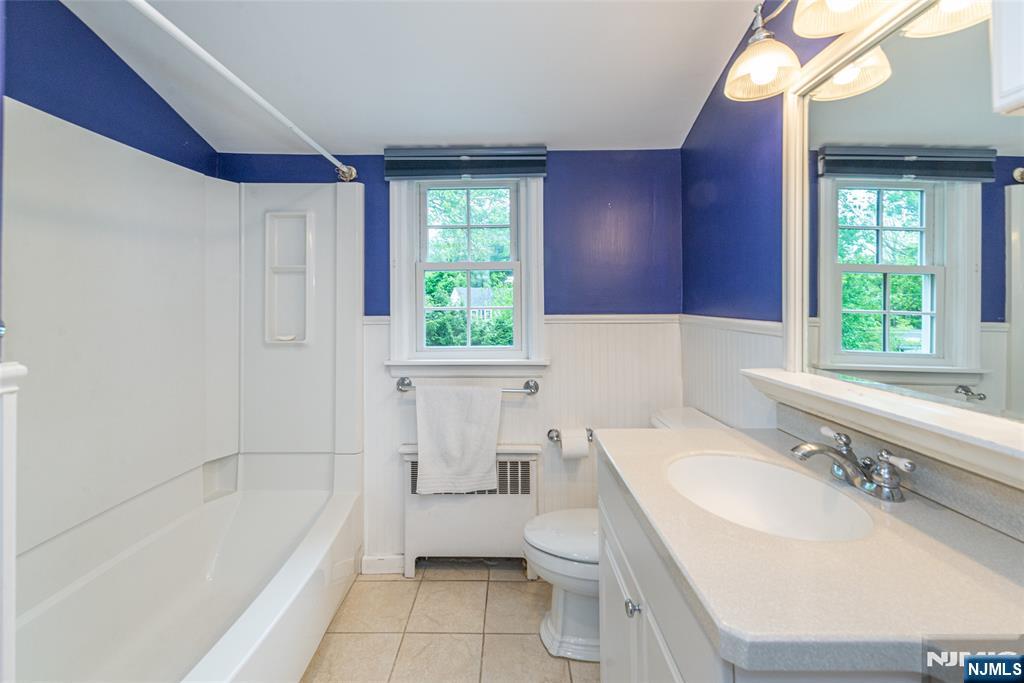 12 Yorke Road Mountain Lakes, NJ 07046 - Photo 17 of 31