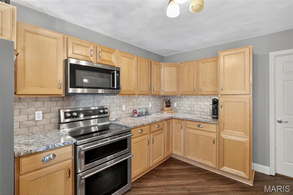 216 Sarah Court Waterloo, IL 62298 - Photo 18 of 56