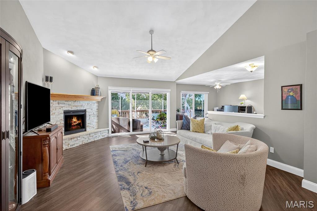 216 Sarah Court Waterloo, IL 62298 - Photo 5 of 56