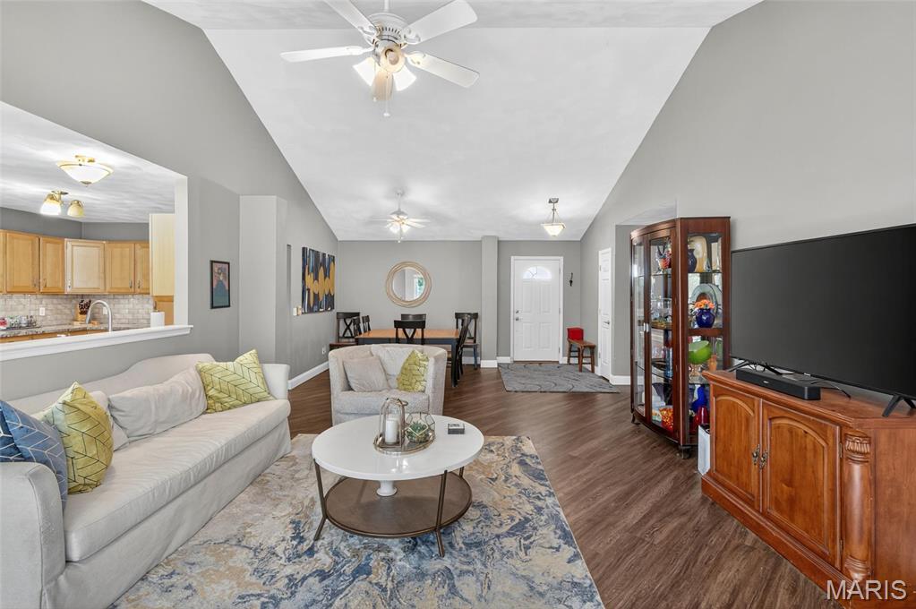 216 Sarah Court Waterloo, IL 62298 - Photo 10 of 56