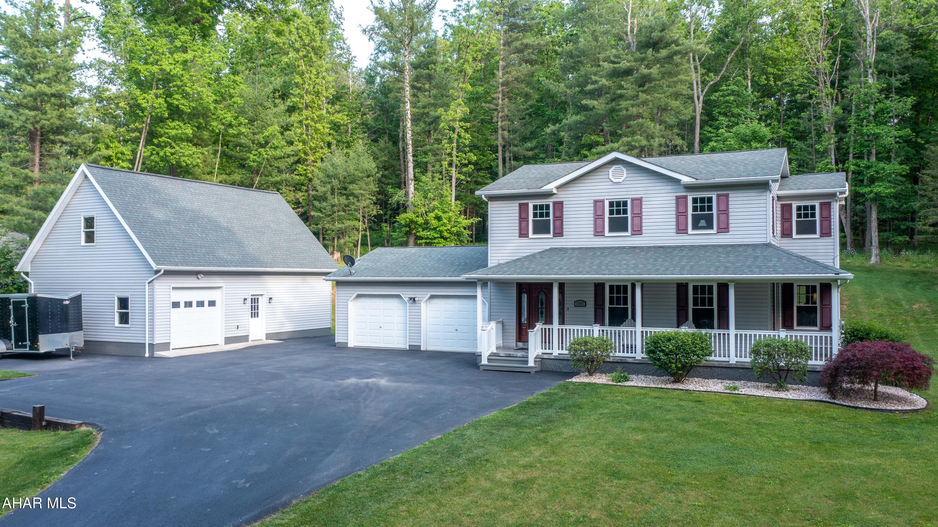 2707 Pennington Road Tyrone, PA 16686 - Photo 4 of 66