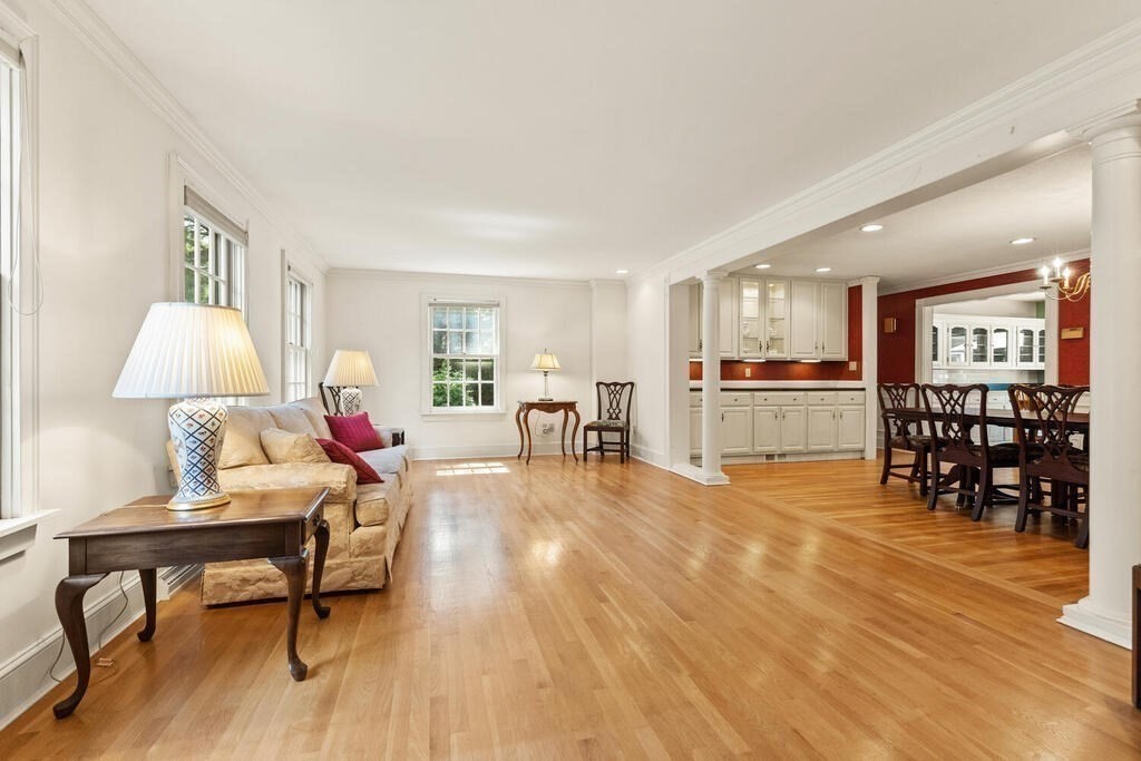 6 Cooke Road Lexington, MA 02420 - Photo 7 of 40