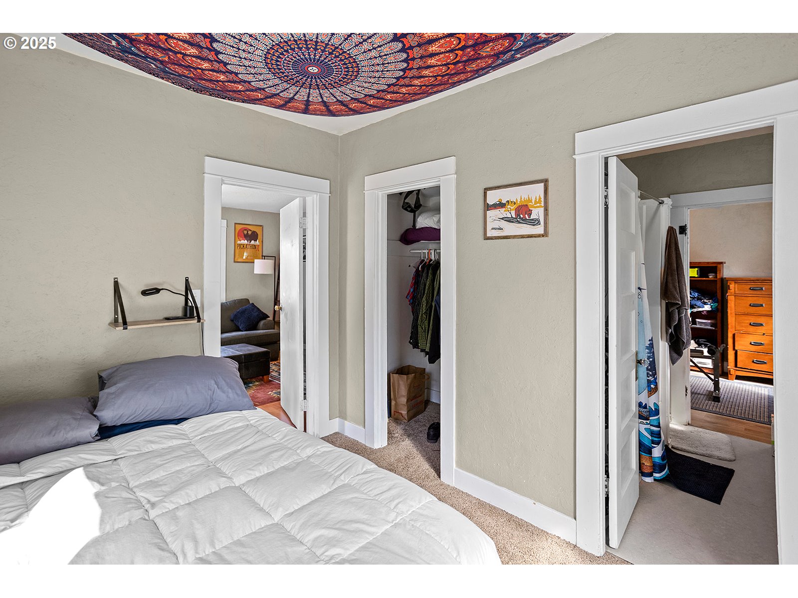 812 East 15th Street The Dalles, OR 97058 - Photo 32 of 41 a bedroom with a bed and a view of bedroom