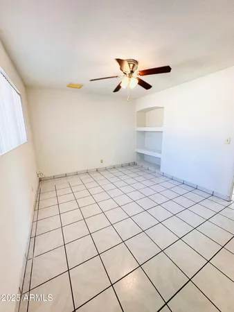 $2,250 | 936 East 7th Drive, Mesa, AZ 85204