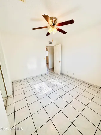 $2,250 | 936 East 7th Drive, Mesa, AZ 85204