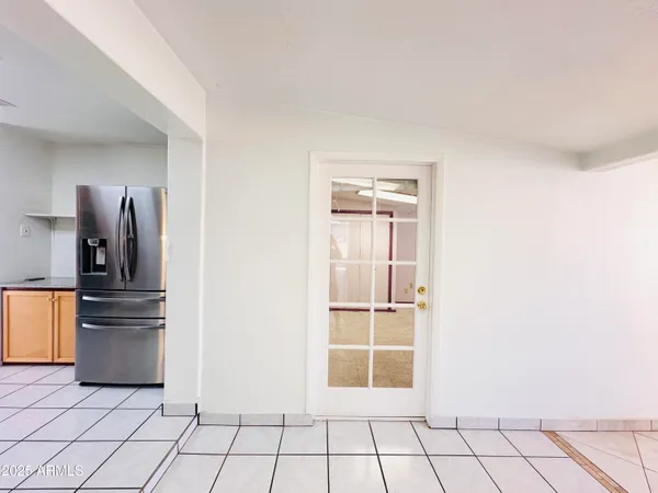 $2,250 | 936 East 7th Drive, Mesa, AZ 85204