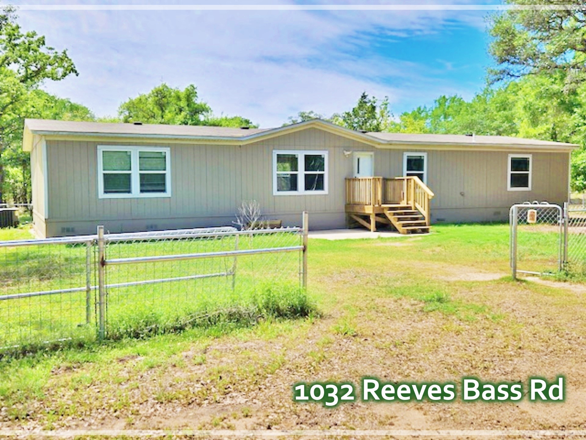 1032 Reeves Road Garwood, TX 77442 - Photo 1 of 29 Gallery Image 1