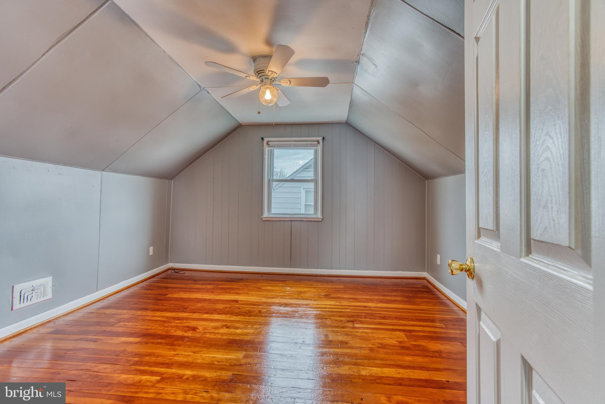 1827 Ellinwood Road Baltimore, MD 21237 - Photo 14 of 75 Gallery Image 14