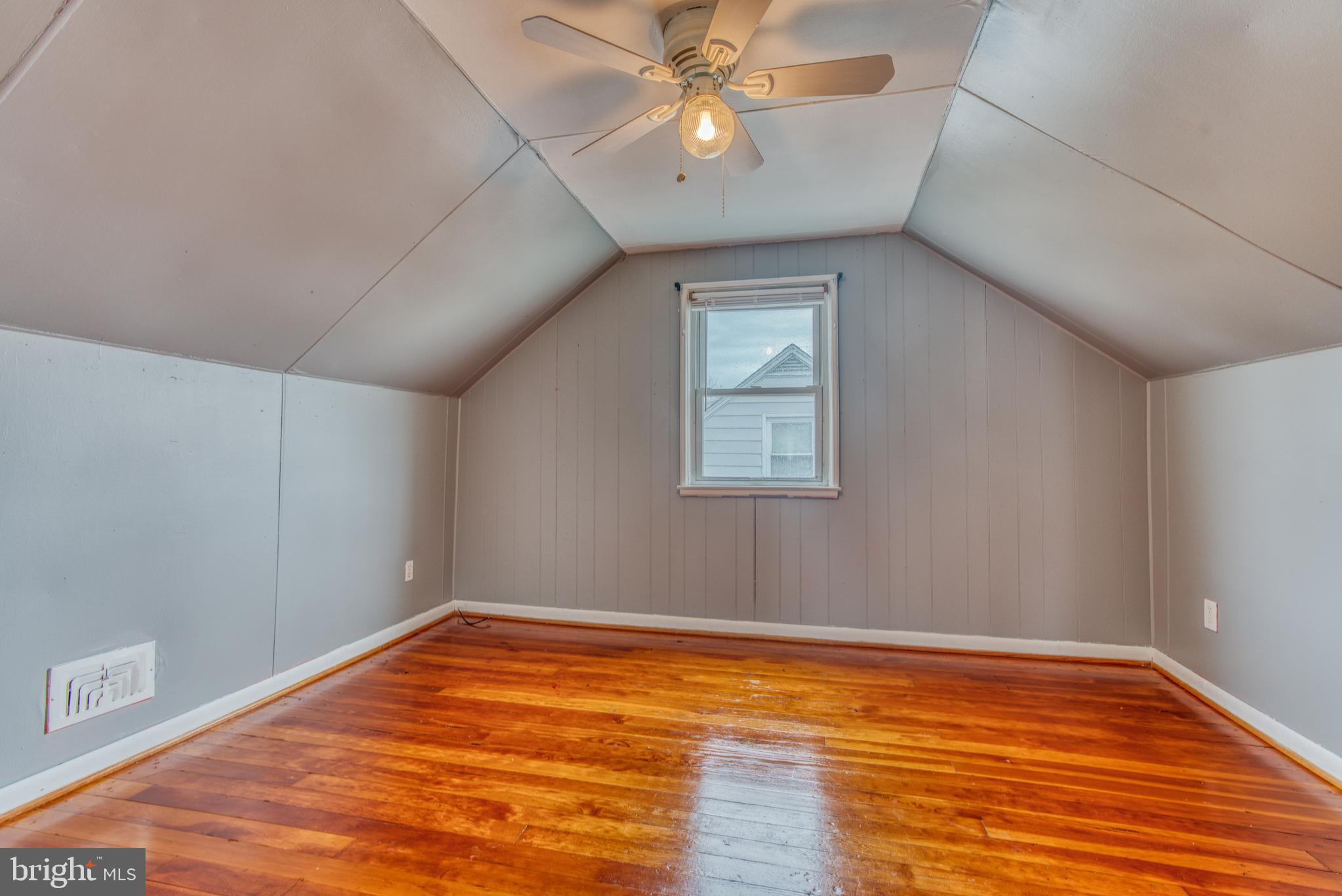 1827 Ellinwood Road Baltimore, MD 21237 - Photo 15 of 75 Gallery Image 15
