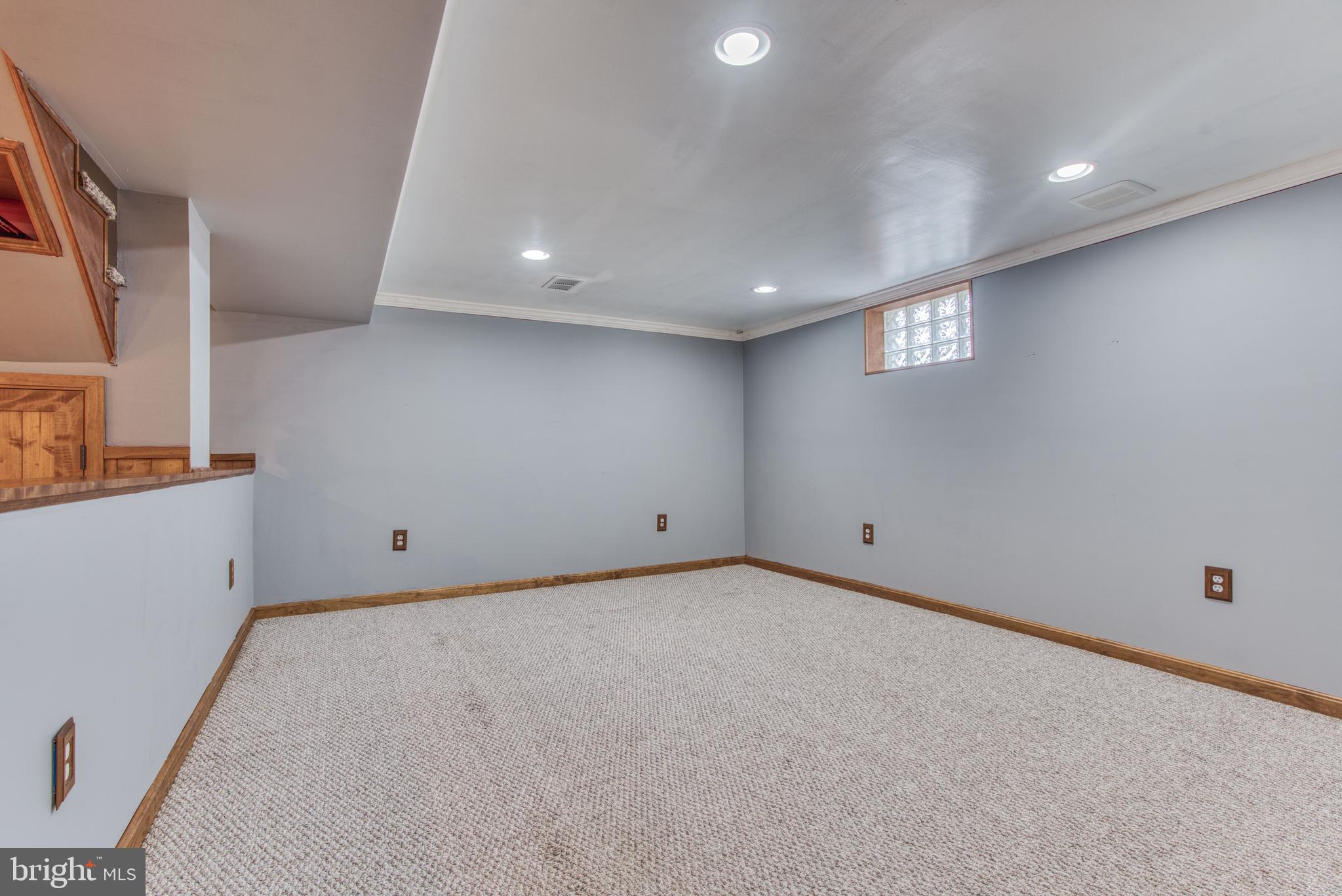 1827 Ellinwood Road Baltimore, MD 21237 - Photo 33 of 75 Gallery Image 33