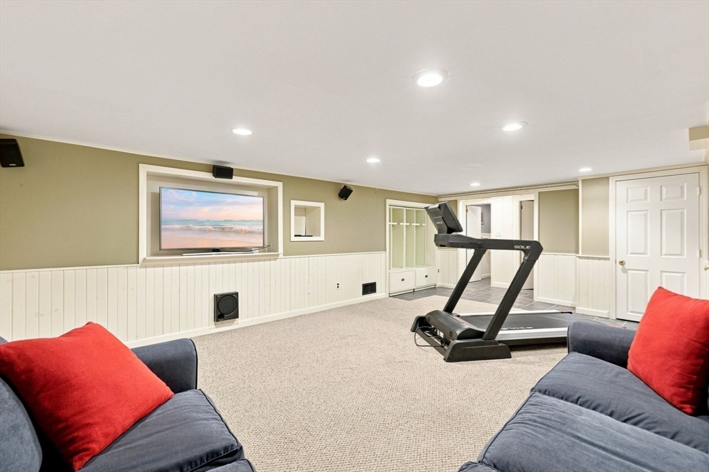 62 Walnut Road Hamilton, MA 01982 - Photo 26 of 34 Gallery Image 26