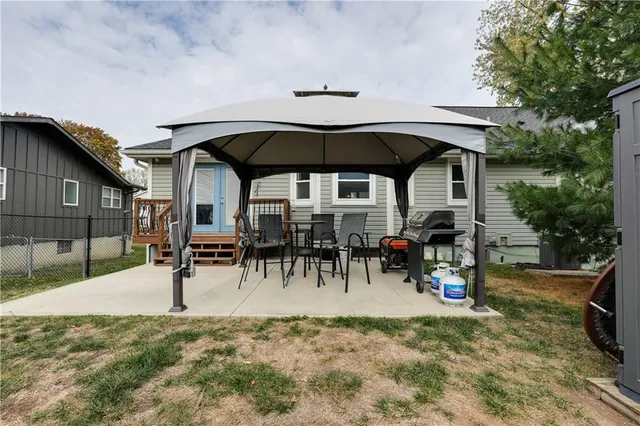 $285,000 | 13019 East 49th Terrace South, Independence, MO 64055