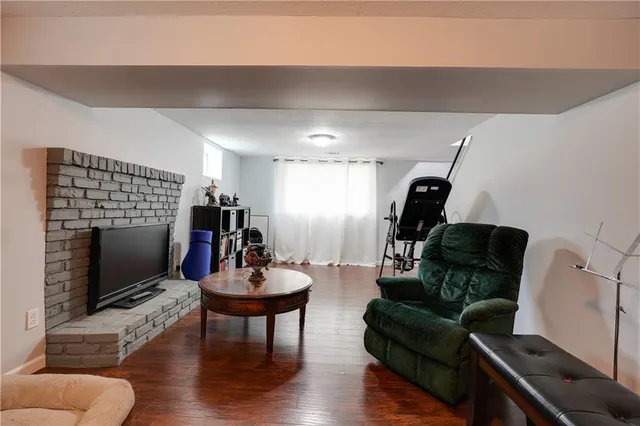 $285,000 | 13019 East 49th Terrace South, Independence, MO 64055