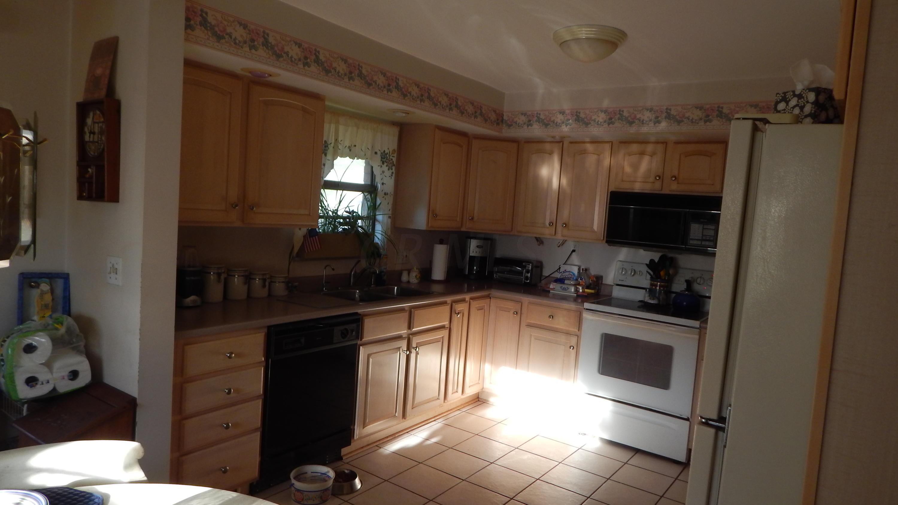 998 Garden Road Columbus, OH 43224 - Photo 3 of 8 Gallery Image 3
