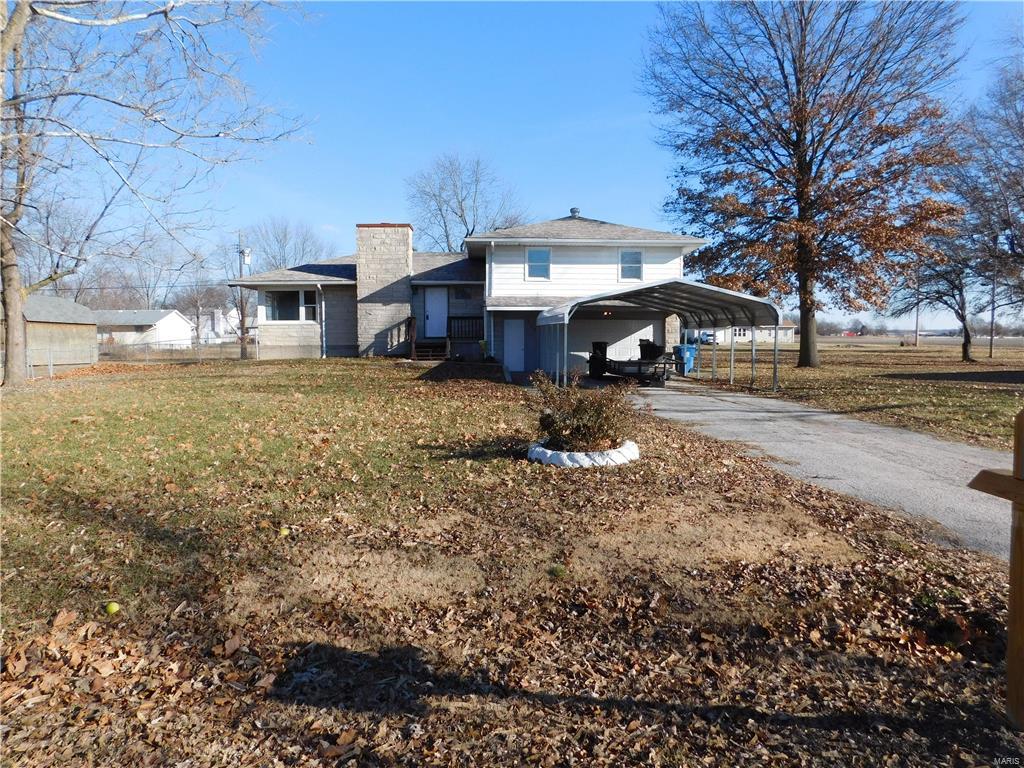 928 Sinclair Avenue South Roxana, IL 62087 - Photo 1 of 22 Gallery Image 1
