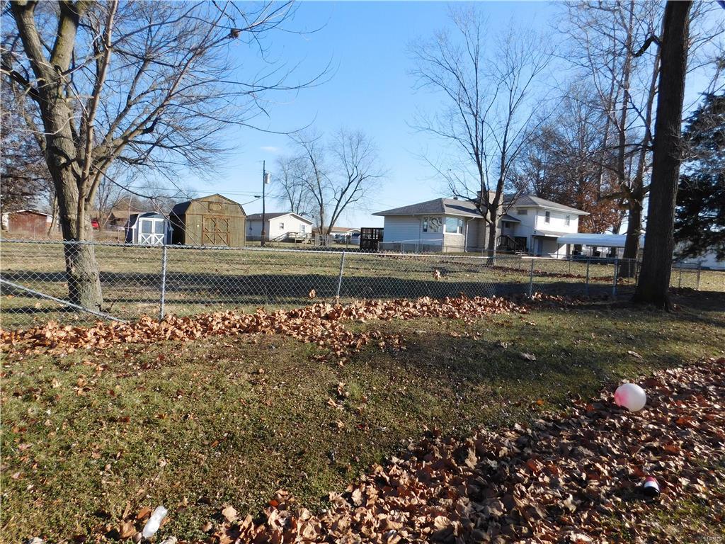 928 Sinclair Avenue South Roxana, IL 62087 - Photo 2 of 22 Gallery Image 2