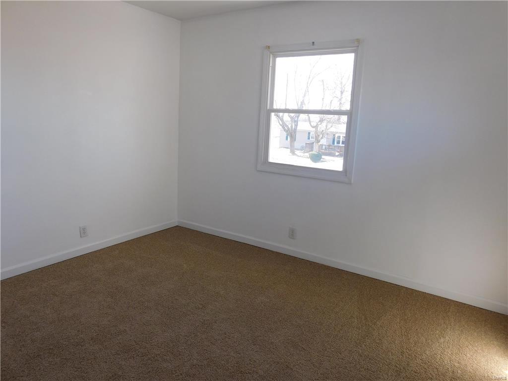 928 Sinclair Avenue South Roxana, IL 62087 - Photo 17 of 22 Gallery Image 17