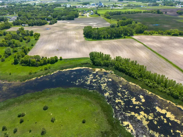 $395,000 | 1400 Co Road, Willmar, MN 56201