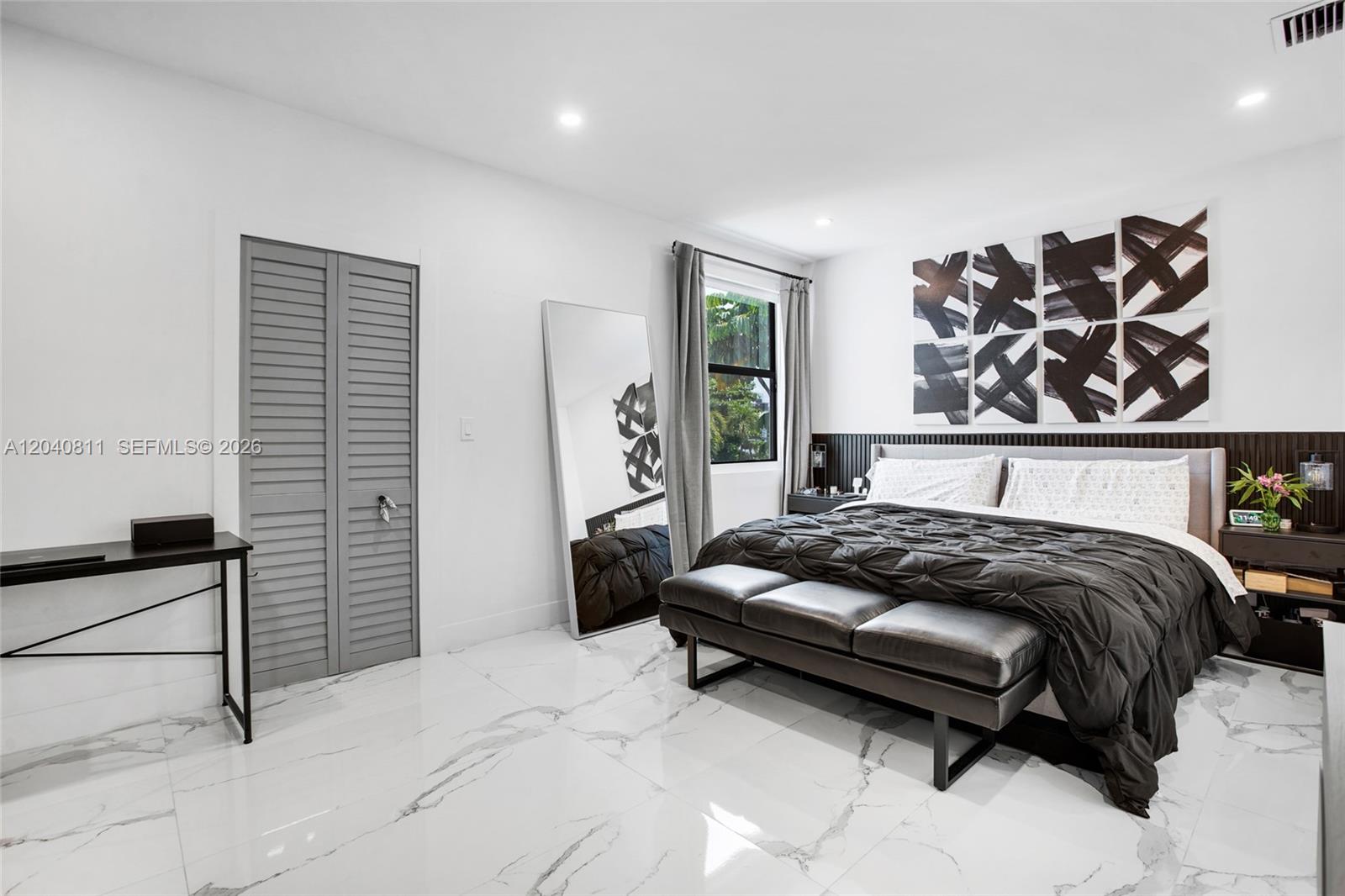 2320 Southwest 14th Street Miami, FL 33145 - Photo 12 of 31