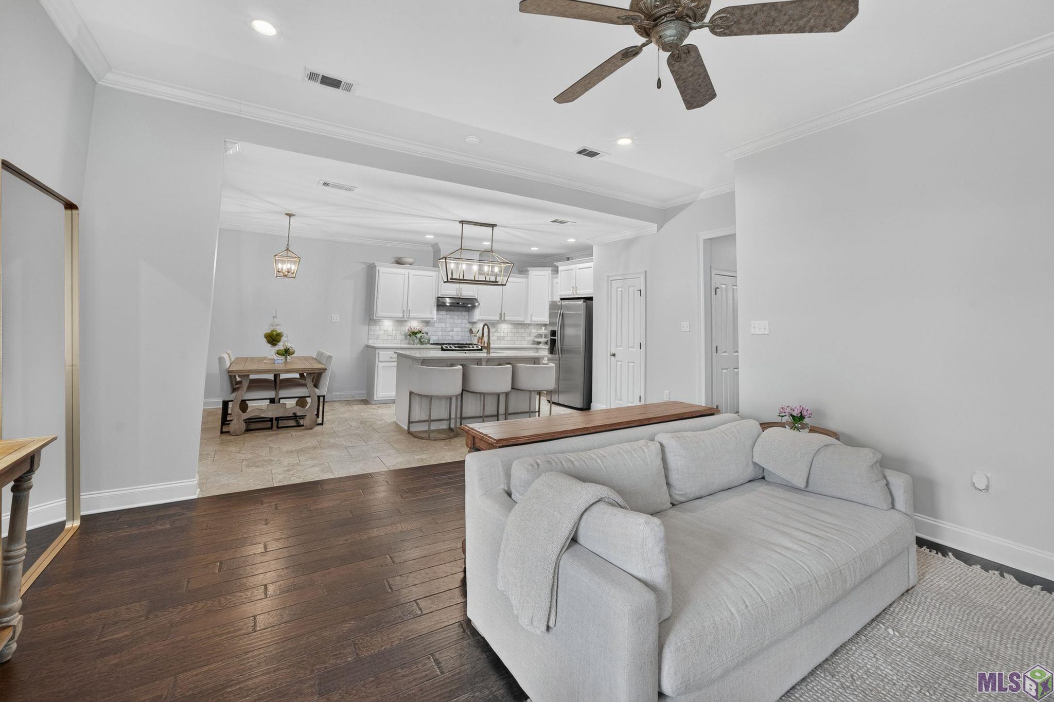 7976 Seville Court Baton Rouge, LA 70820 - Photo 4 of 21 Gallery Image 4
