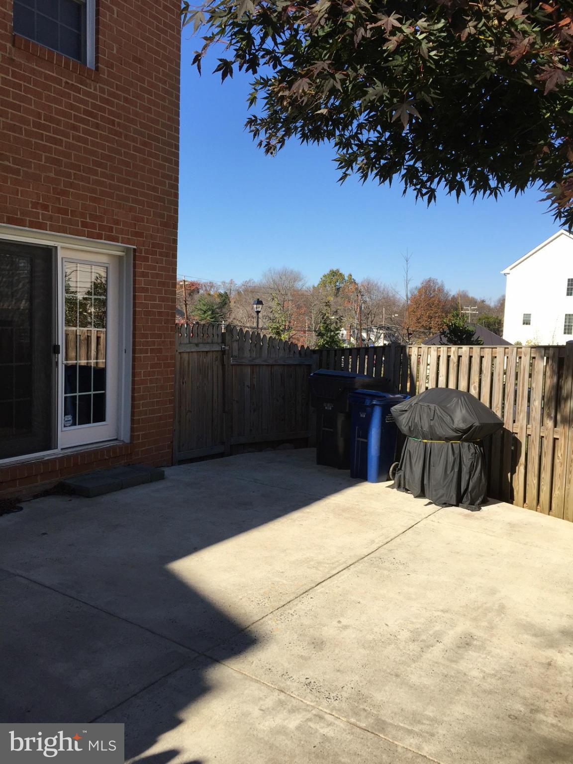 4737 Backlick Road Annandale, VA 22003 - Photo 25 of 30 Exterior (Rear)