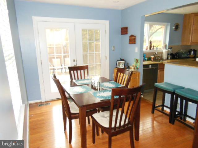 4737 Backlick Road Annandale, VA 22003 - Photo 8 of 30 Dining Room