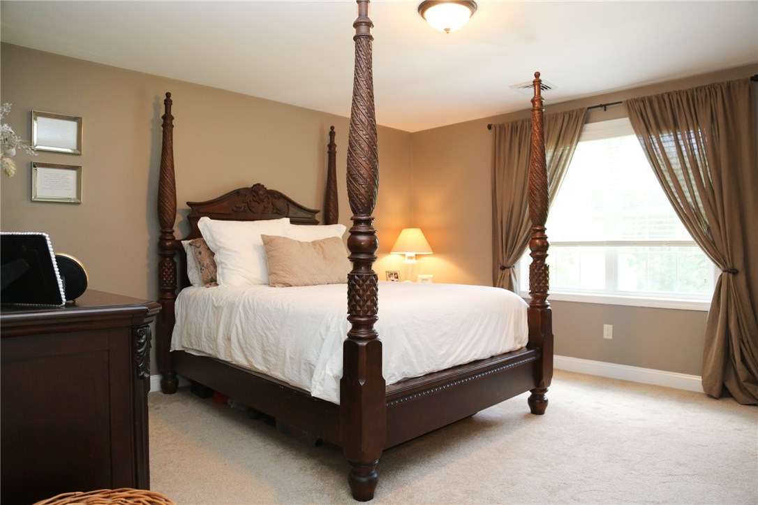 814 Great Road Lincoln, RI 02865 - Photo 10 of 29