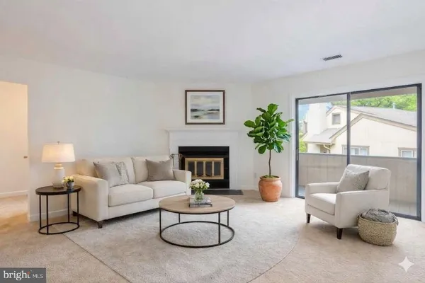 $309,000 | 318 Devon Lane, Unit 318B, West Chester, PA 19380