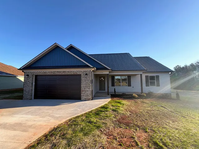 $334,900 | 1408 Oak Ridge Road, Gaffney, SC 29341