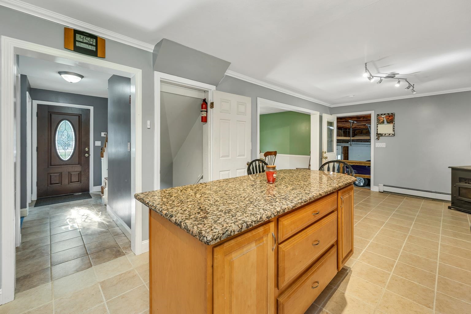 158 High Range Road Londonderry, NH 03053 - Photo 14 of 40