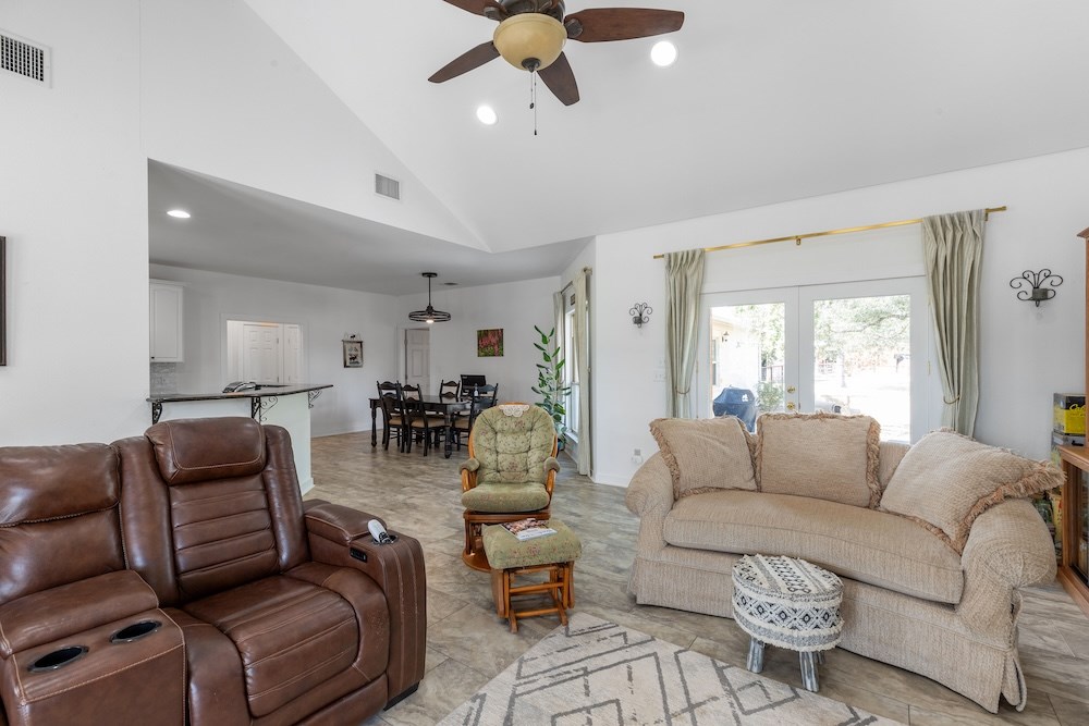 2747 Lower Crabapple Road Fredericksburg, TX 78624 - Photo 11 of 46