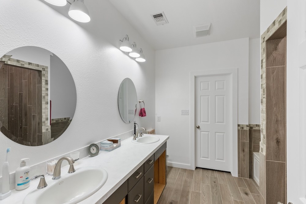 2747 Lower Crabapple Road Fredericksburg, TX 78624 - Photo 20 of 46