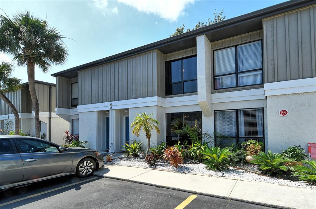 4001 South Beneva Road, Unit 120 Sarasota, FL 34233 - Photo 1 of 1