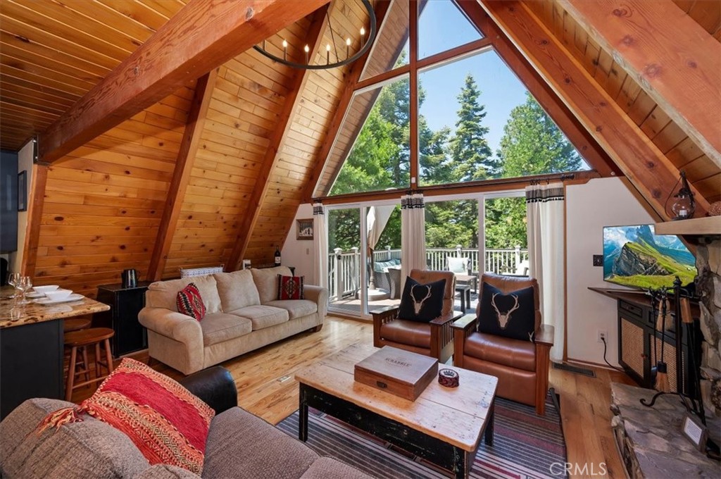 349 Castle Gate Road Lake Arrowhead, CA 92352 - Photo 24 of 73