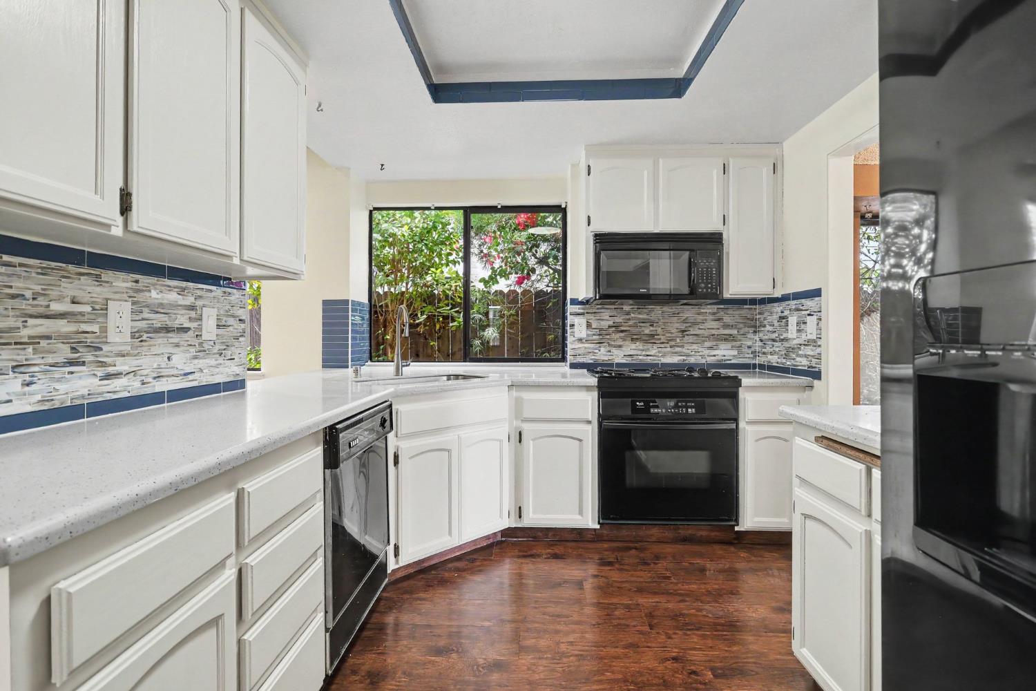 1130 Williams Hercules, CA 94547 - Photo 11 of 30
