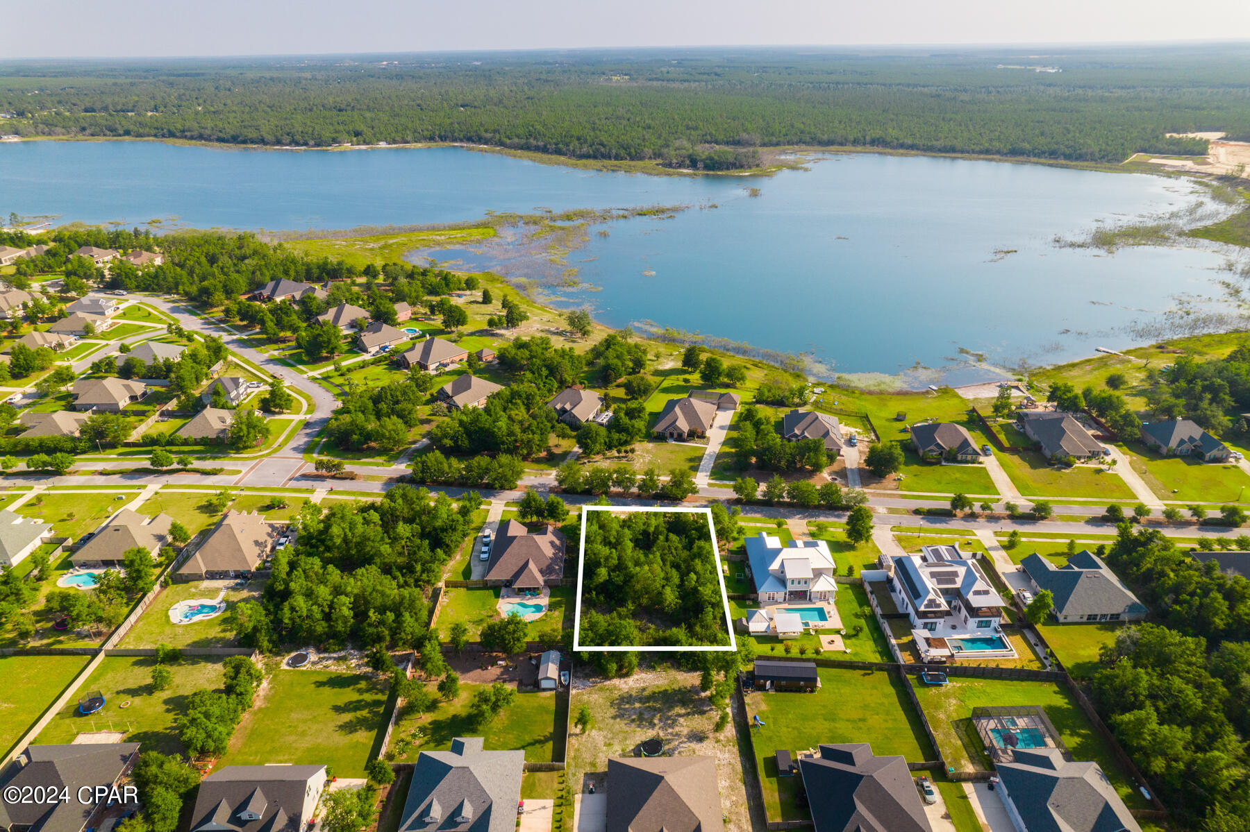 154 Lake Merial Boulevard Southport, FL 32409 - Photo 3 of 12